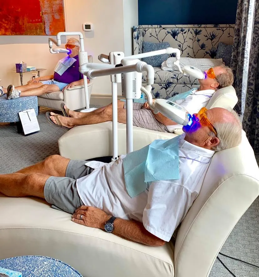 25485 montreal teeth whitening