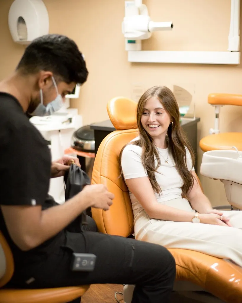 25599 teeth discoloration